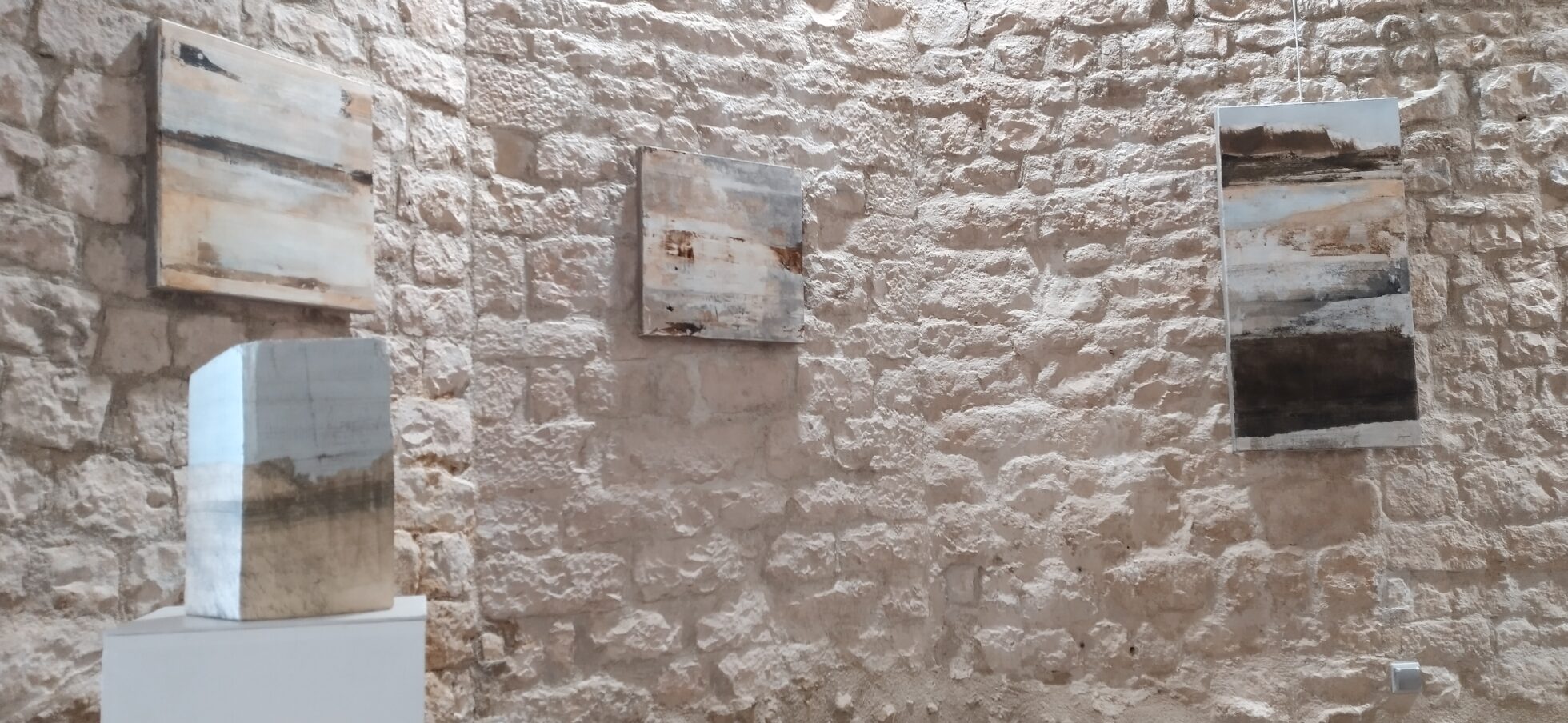 Fragment(s) - Simiane la Rotonde - Château médiéval